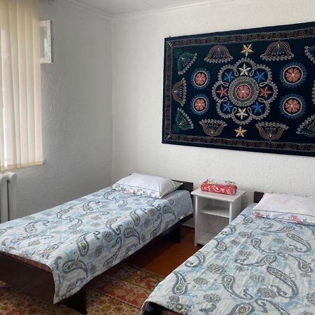 Nurgul Hotell Bokonbayevo Eksteriør bilde