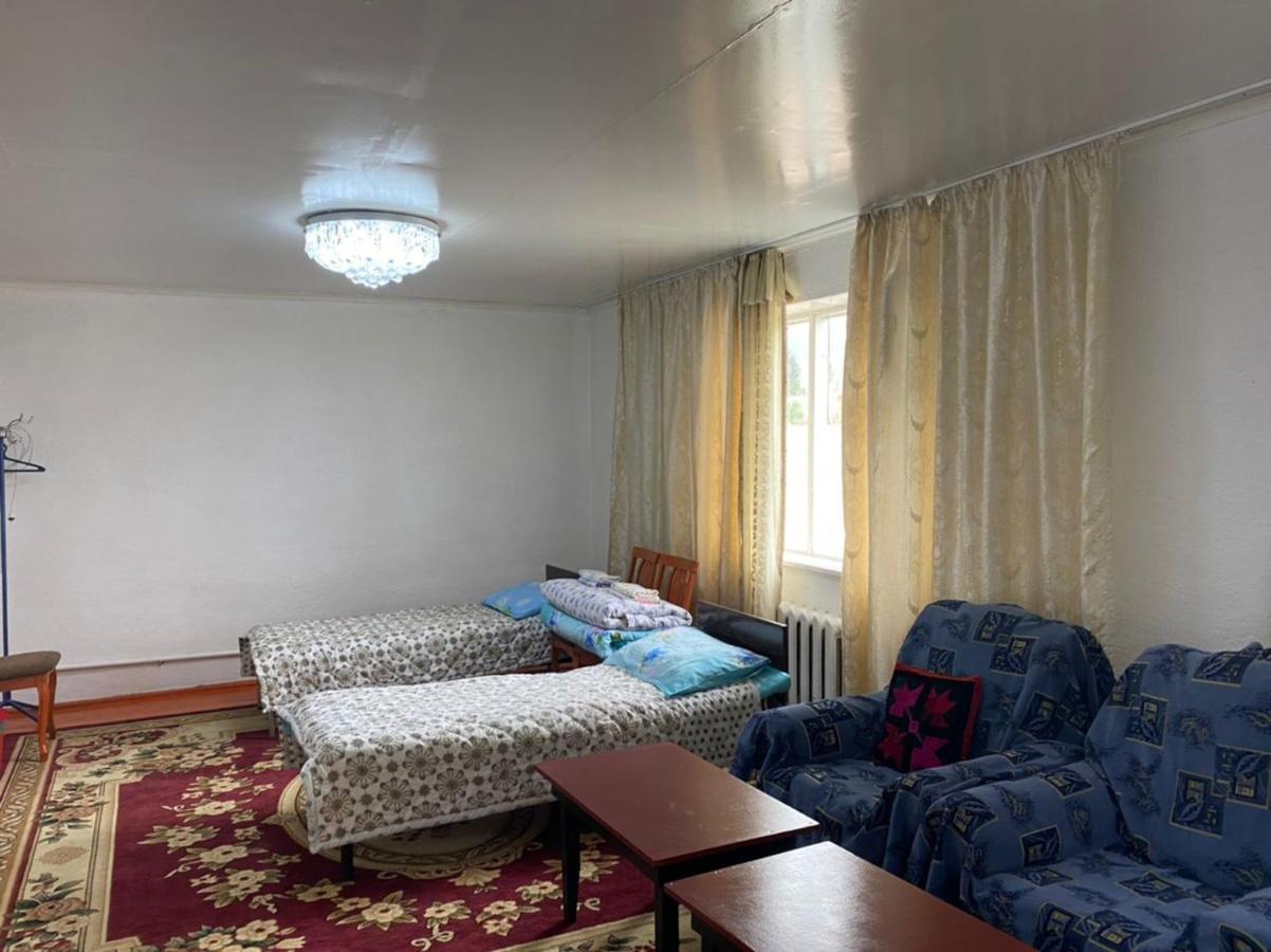 Nurgul Hotell Bokonbayevo Eksteriør bilde