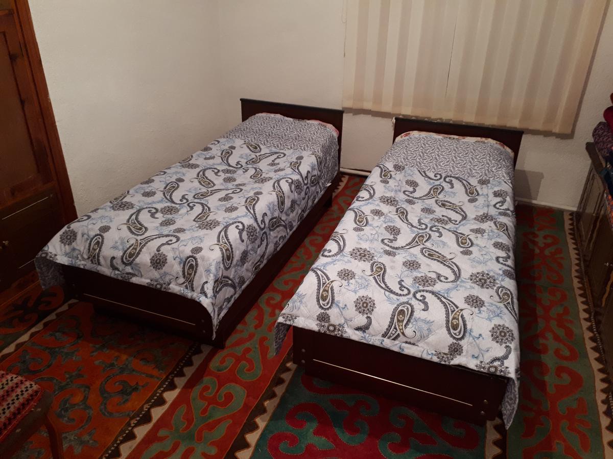 Nurgul Hotell Bokonbayevo Eksteriør bilde